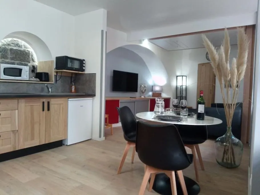 Apartment Studio Entre Terre Et Ciel - Escapade Millavoise Millau